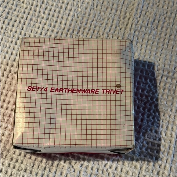 Vintage Fruit Basket Earthenware Coaster Set - Picture 5 of 5